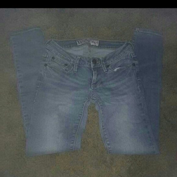 Sold - Picture 2 of 3