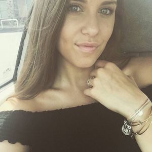 Meet your Posher, Tori