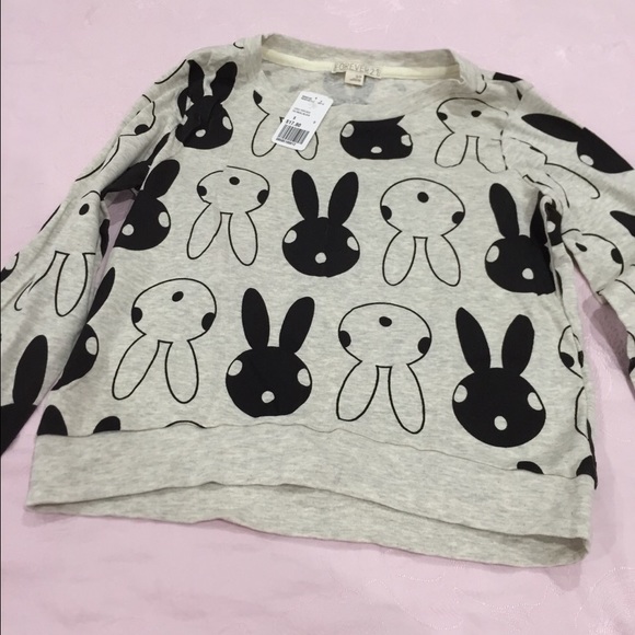 Forever 21 long sleeve shirt