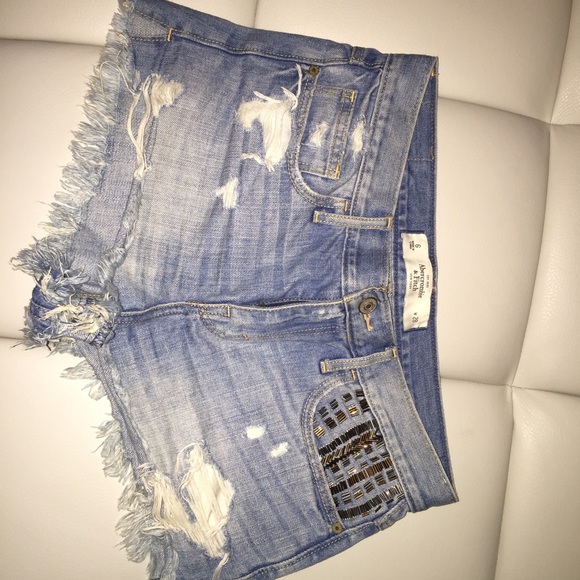 Abercrombie - Picture 3 of 4