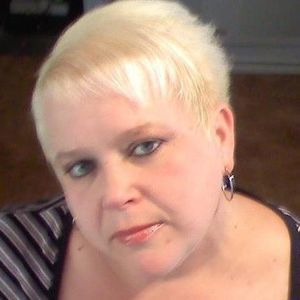 Meet your Posher, Brenta