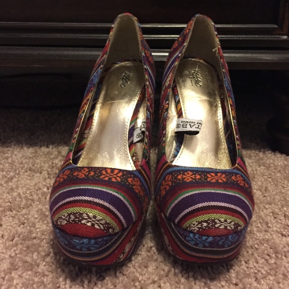 Platform wedges - Picture 2 of 3