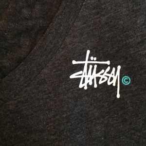 Stüssy V-neck