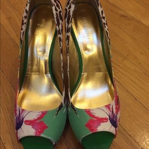 Nine West pumps best offer