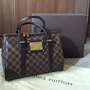 Authentic Louis Vuitton Damier Berkeley bag