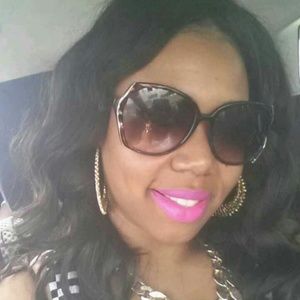 Meet your Posher, Shaneka