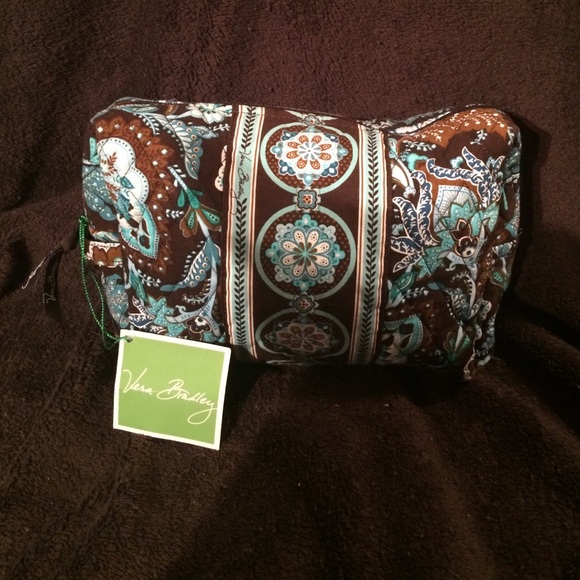 Vera Bradley Accessories - Vera Bradley large cosmetic bag