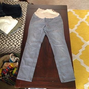 Old Navy sz 6 maternity skinny jeans