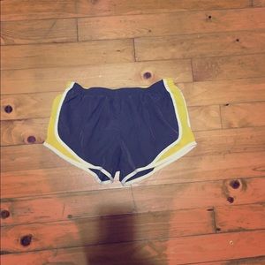 Running shorts