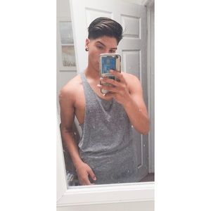 Meet your Posher, Justin