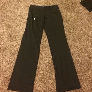 Under Armour black workout pants
