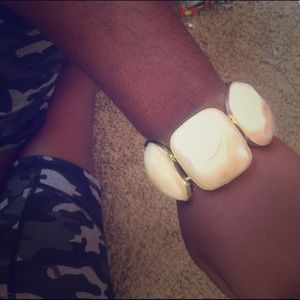 Perfect going out accessory