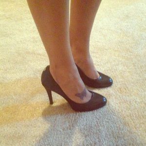 BCBG Pumps