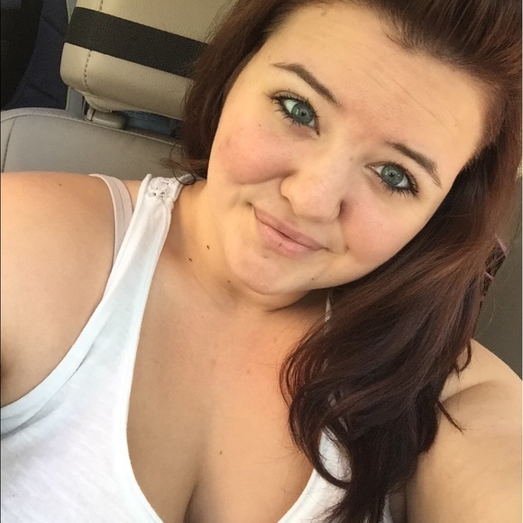 Meet your Seller!! 😊 - Picture 3 of 3