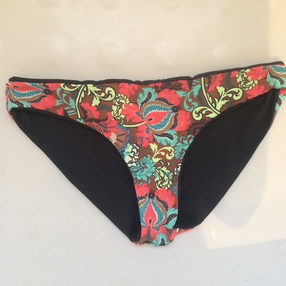 Maaji bathing suit bottoms