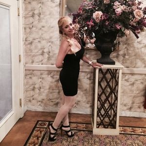 Meet your Posher, Mimi