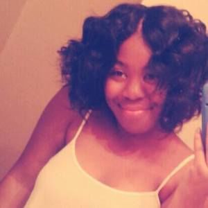 Meet your Posher, Niya