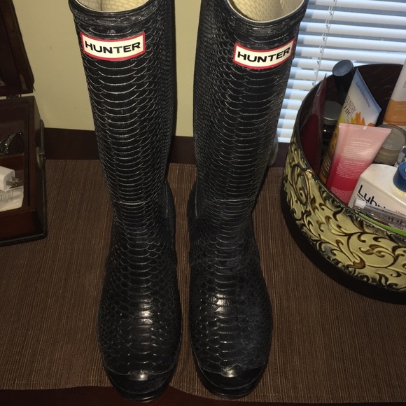 Reptile print Hunter boots