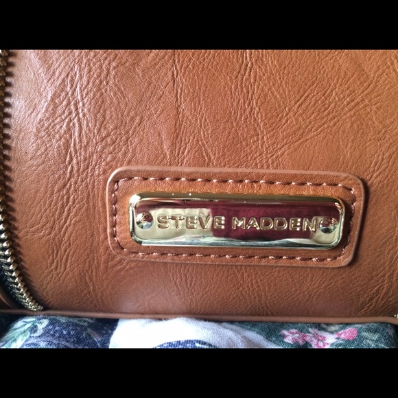 Steve Madden purse