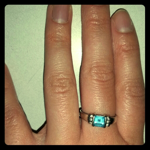 Tanzanite and diamond silver ring