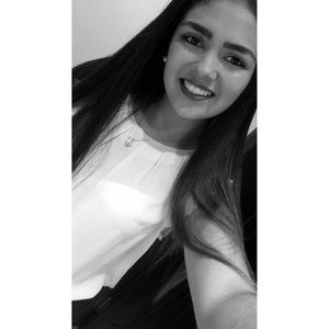 Meet your Posher, Nicole