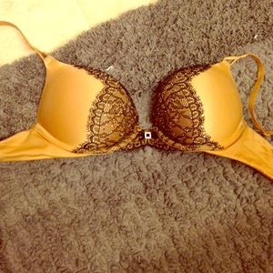 Victoria's Secret bra