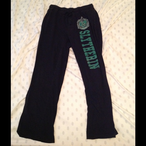 Slytherin sweats