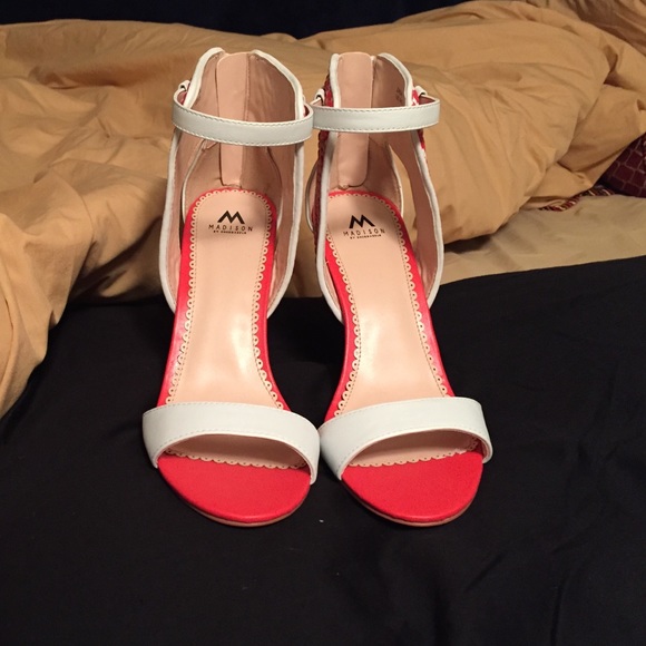 MADISON heels by Shoedazzle - Picture 4 of 4