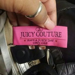 Additional pics of purse