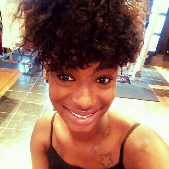 Meet your Posher, Keysha