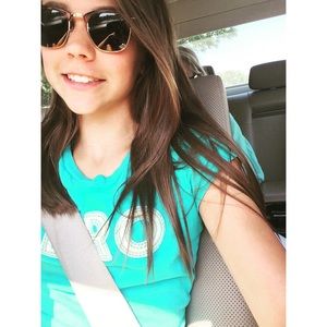 Meet your Posher, Andie