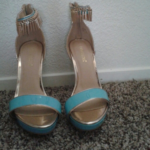 Zoya turquoise and bronze 5 inch heels
