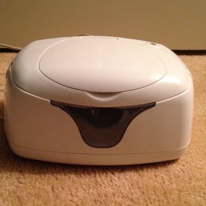 Baby wipe warmer