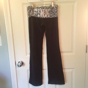 Victoria's Secret Yoga Pants