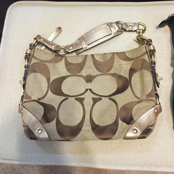 Handbag