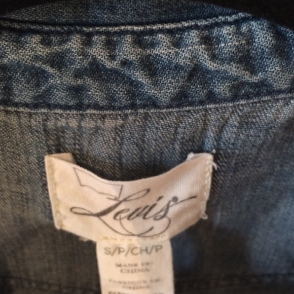 Denim shirt - Picture 4 of 4