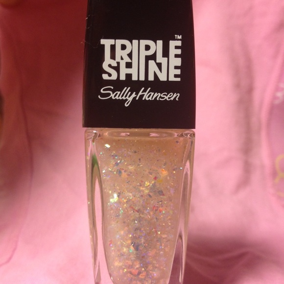 Clear Sparkly nail polish