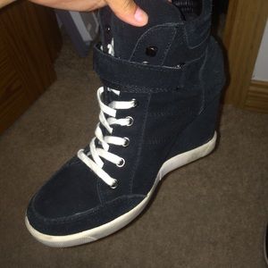 6.5 Steve Madden shoes