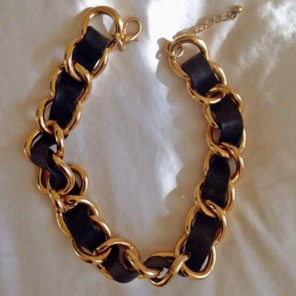 Chain statement necklace - Picture 3 of 3