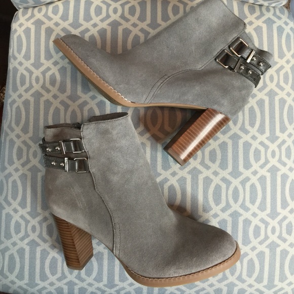 C wonder Boots - C Wonder Gray Suede Booties
