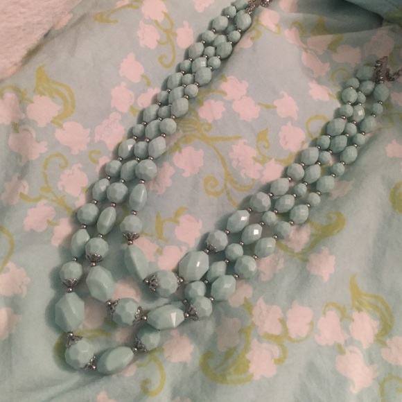 Mint beaded necklace - Picture 2 of 3