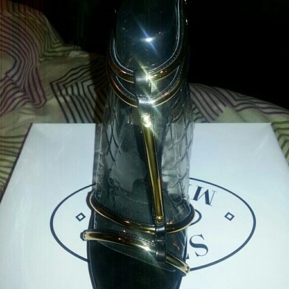 Steve Madden (new with box)