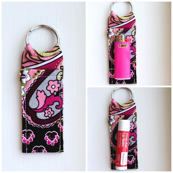 Made in Vera Bradley Accessories - Made in Vera Bradley 2/$15 3/$18 Keychain NEW