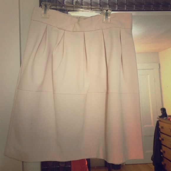 Blush pink H&M skirt. Size 10.