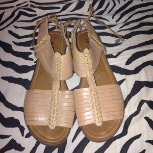 Kenneth Cole sandals