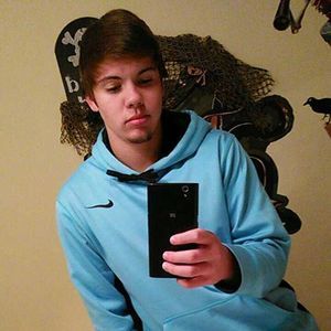 Meet your Posher, Chandler