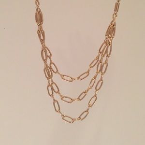 Banana Republic Gold layered necklace