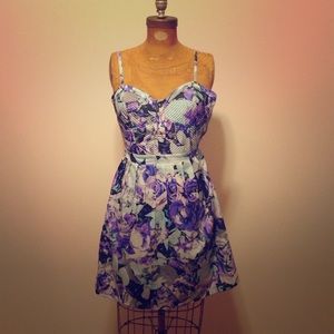 Jessica Simpson dress