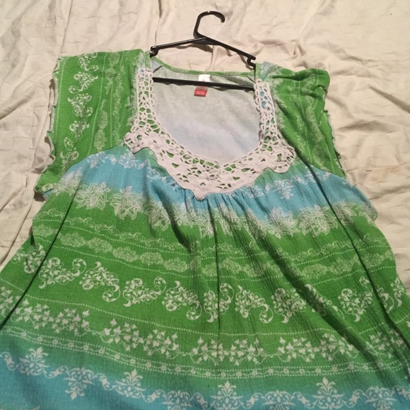 No Boundaries Top