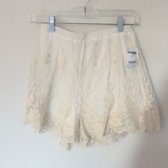 White cream crochet lace shorts